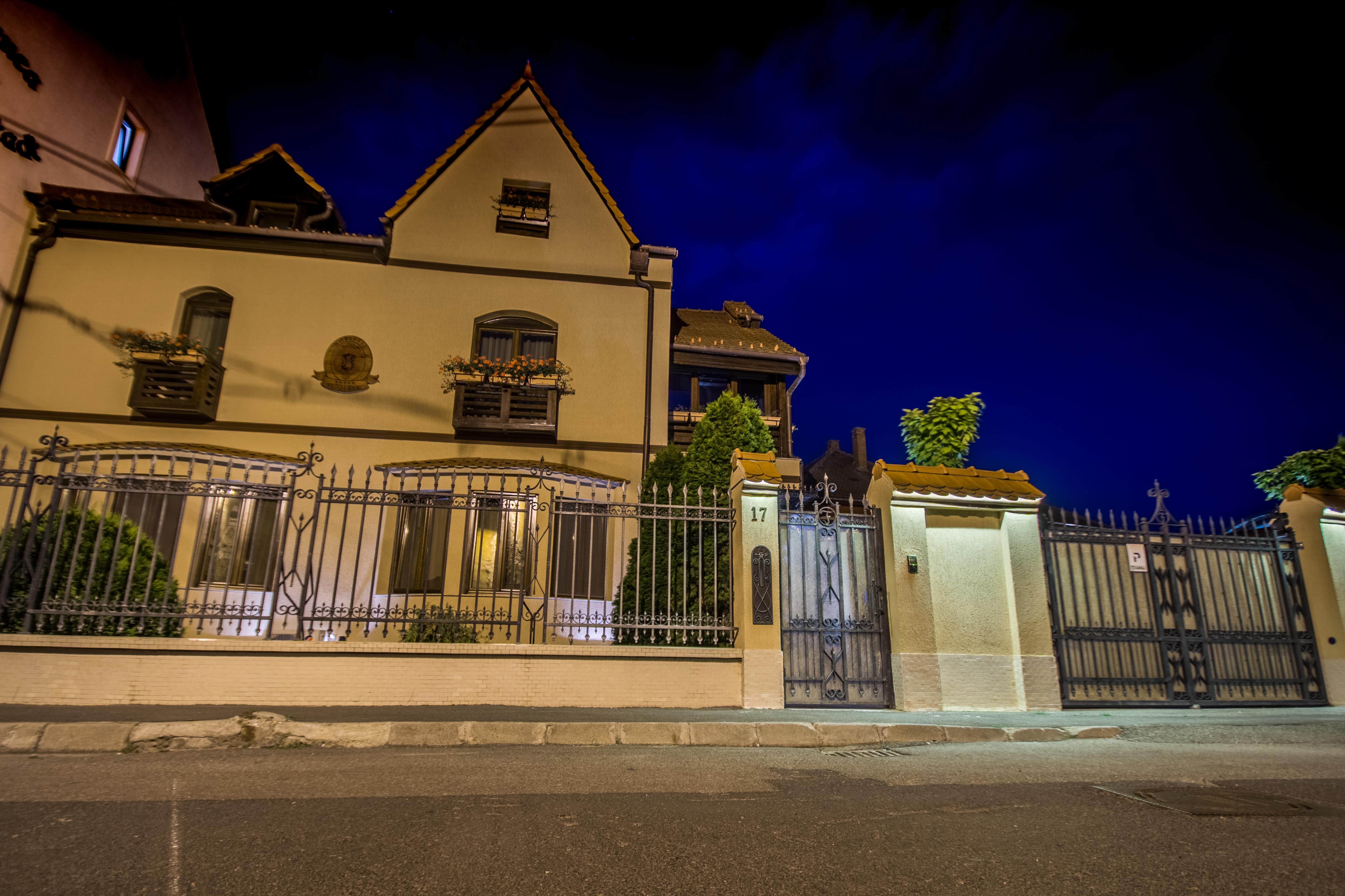 Noblesse Boutique Resort Hermannstadt Exterior foto Embassy of the Republic of Korea in Prague
