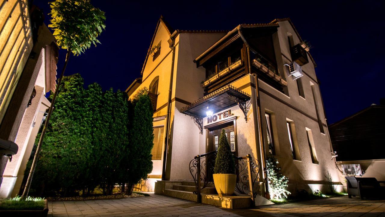 Noblesse Boutique Resort Hermannstadt Exterior foto